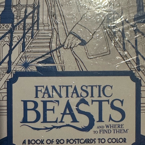 Fantastic Beasts and Where To Find Them A Book Of 20 Postcards To Color NWT - Picture 4 of 5